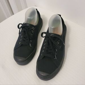 EC Cariuma Low Top Black Laceup Unisex Sneakers Size 8.5M/10W, Skater, Casual